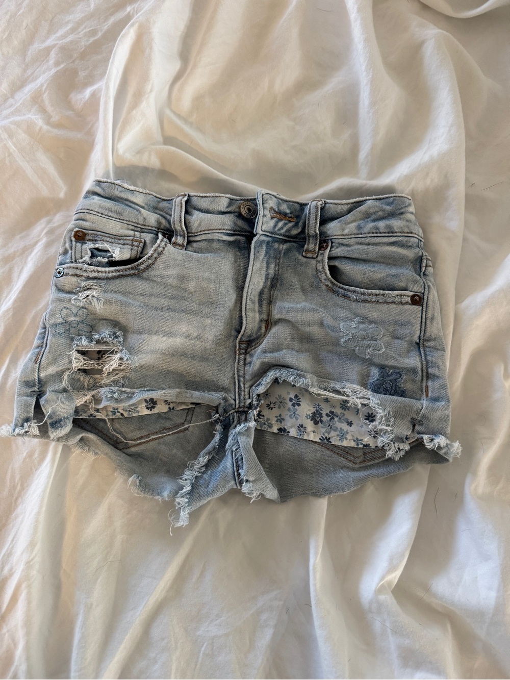 American Eagle High Rise Shortie Denim Shorts - Flower Detail
